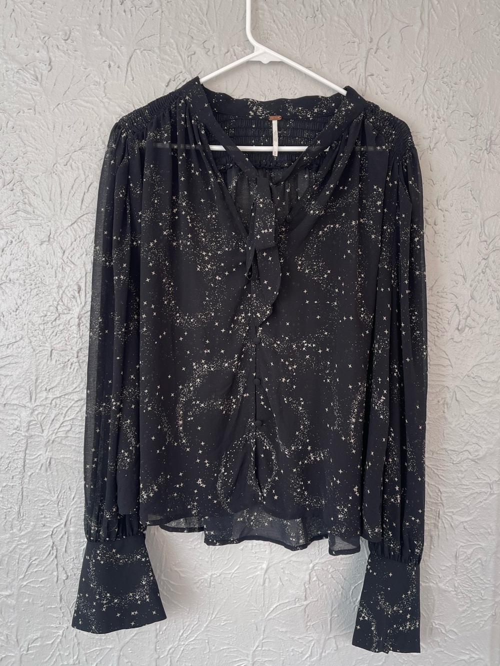 Free People Stars Align Print Tie Neck Top Size Medium